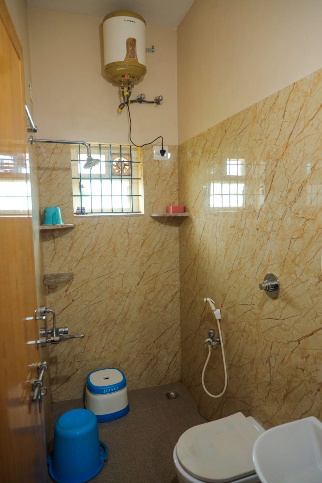 Clean washroom with 24-hour hot water
